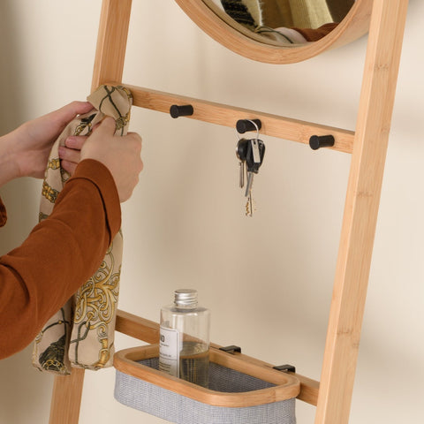 GROTA | Leaning storage rack